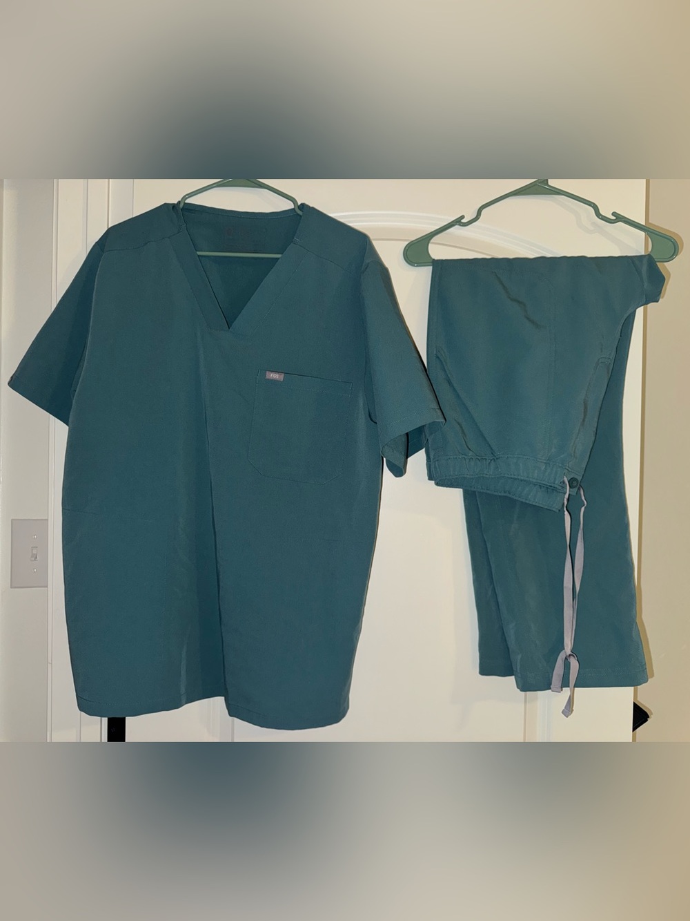 Figs Men’s XL/Short Teal Set